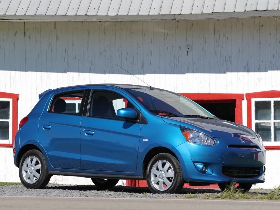 Mitsubishi Mirage 2013 года  (US) (фото 10 из 30)